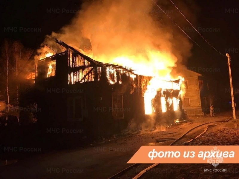 Пожарно-спасательные подразделения Ленинградской области ликвидировали пожар в Ломоносовском районе